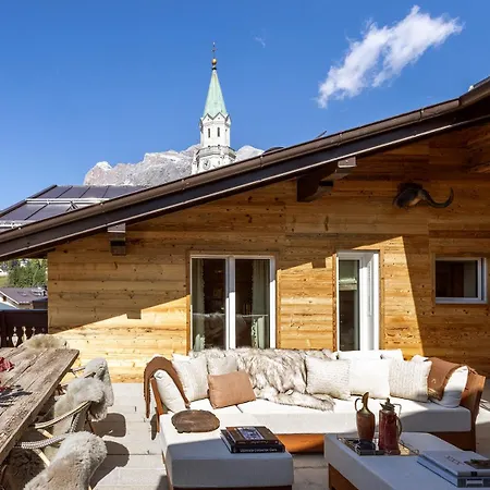 Ancora Cortina 5*