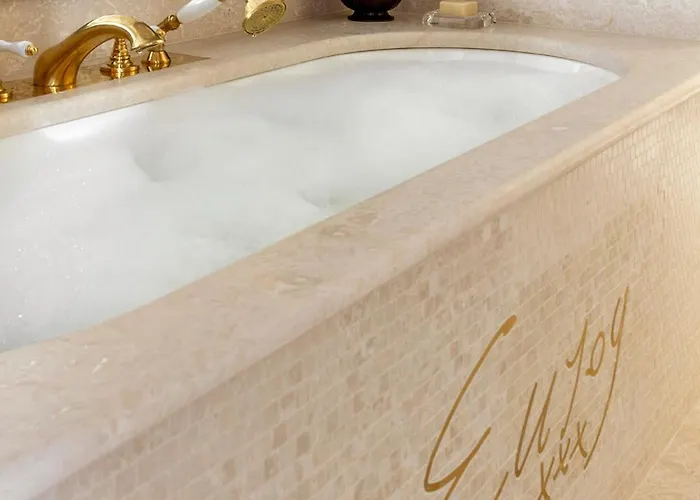 ホテル Ancora Cortina コルティーナ・ダンペッツォ