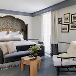 Ancora Cortina Hotel