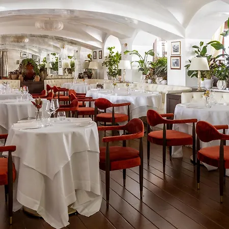 Ancora Cortina Hotell