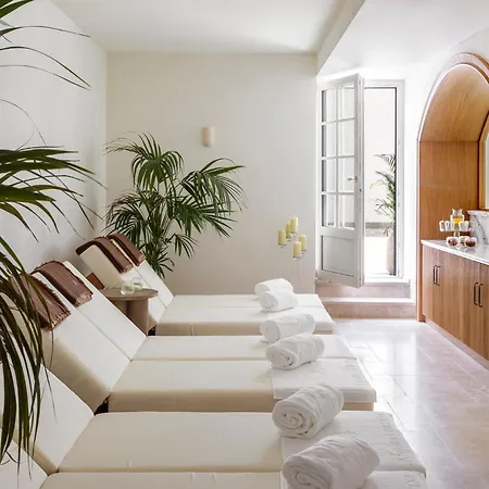 Ancora Cortina Hotell 5*