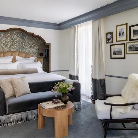 Ancora Cortina Hotell